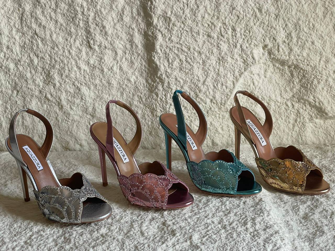 AQUAZZURA
SuperMaster Quality 💯
450 dhs🇦🇪
Size: 36-41💥

Zain198
♥️♥️♥️