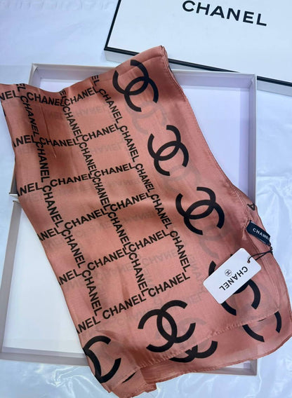 Silk scarf 🧣
40 dhs💓

Zain93
♥️♥️♥️