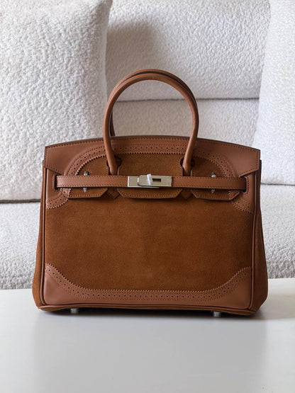 Hermes
Birkin 30cm💥Master quality ✅with box📦
740 dhs✅

Zain52
♥️♥️♥️