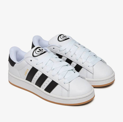 Adidas
Size 36 to 45 
110 dhs✅

Zain183
♥️♥️♥️