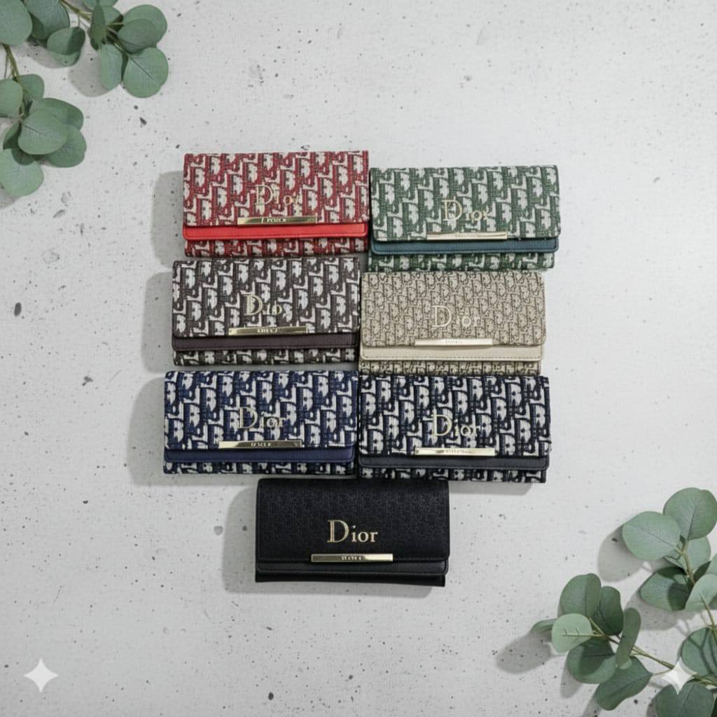 TRI-FOLD 𝗟𝗢𝗡𝗚 WALLET
WITH BOX
🎁🎁🎁

30 dhs💓

Zain31
♥️♥️♥️