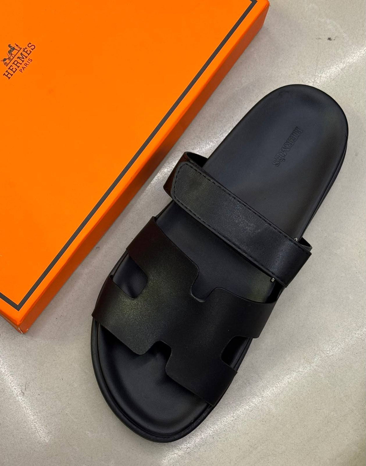 Hermes

40 TO 45

105 dhs🇦🇪🇦🇪🇦🇪

Zain183
♥️♥️♥️