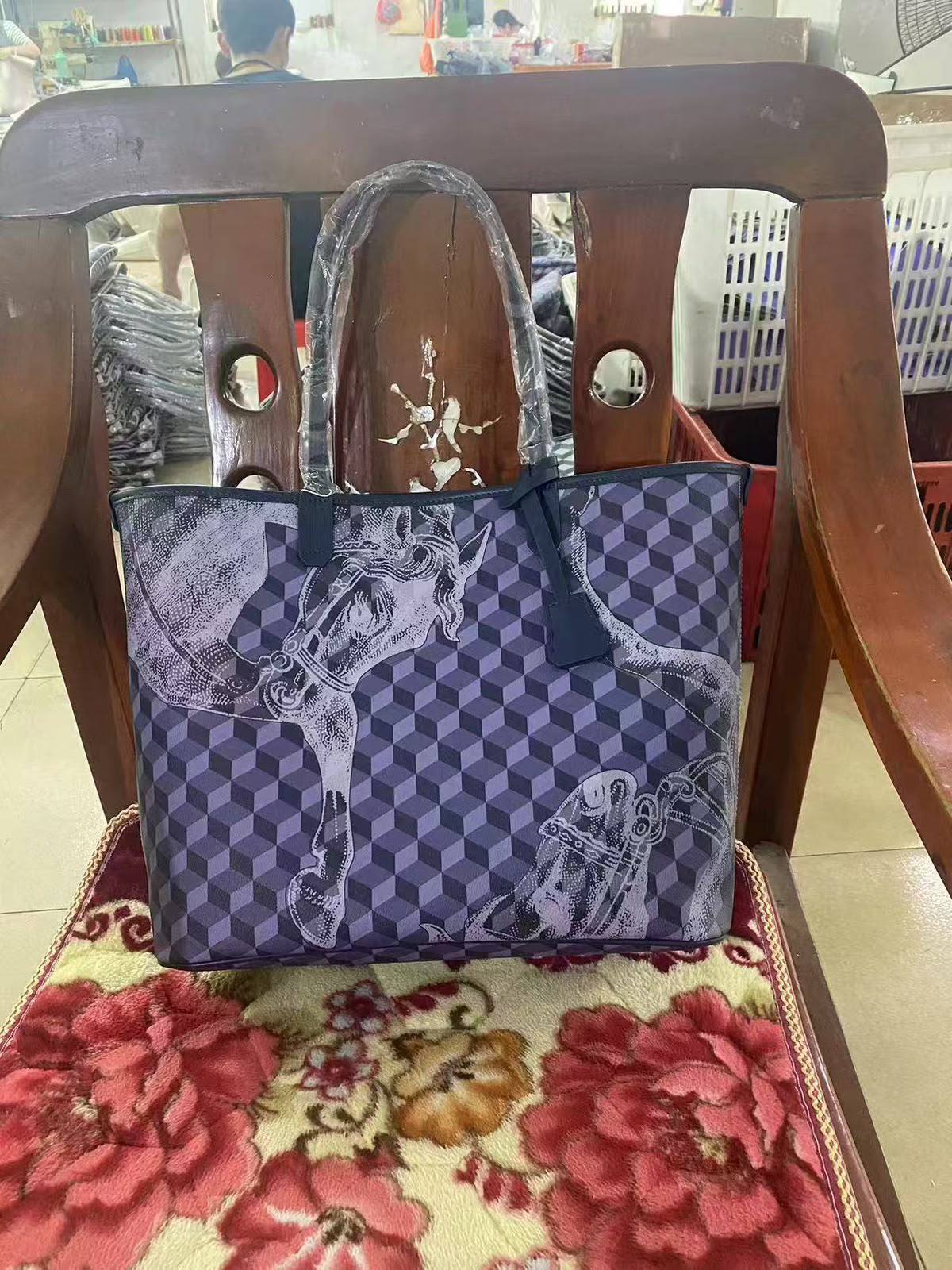 Noir

105 dhs

Zain143
♥️♥️♥️