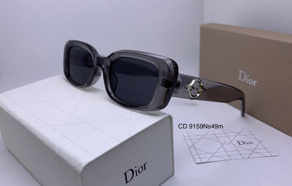 Ladies sunglasses 
70 dhs🇦🇪🇦🇪

Zain126
♥️♥️♥️