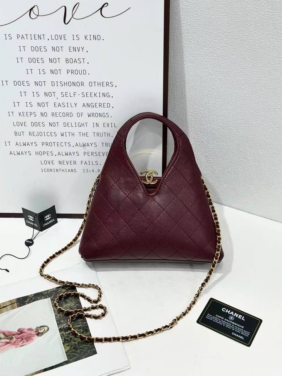 Chanel

140 dhs

Zain132
♥️♥️♥️
