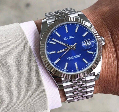 Louis Hilano 
watch for men good quality 
260 dhs💓

Zain59
♥️♥️♥️
