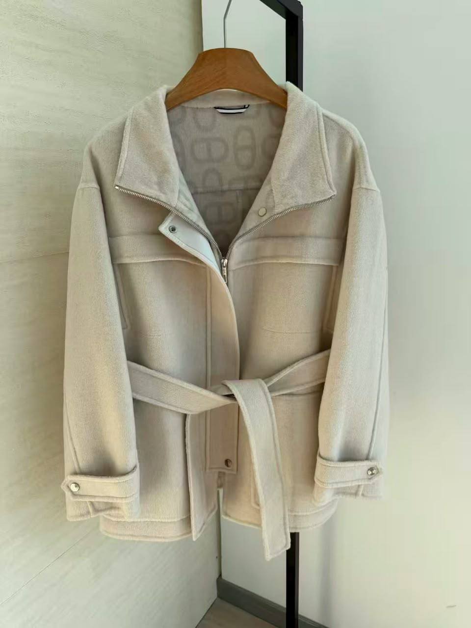 *New collections*                                                
HERMES

Super Master quality

Sizes: S M L

1300 dhs🇦🇪🇦🇪

Zain308
♥️♥️♥️