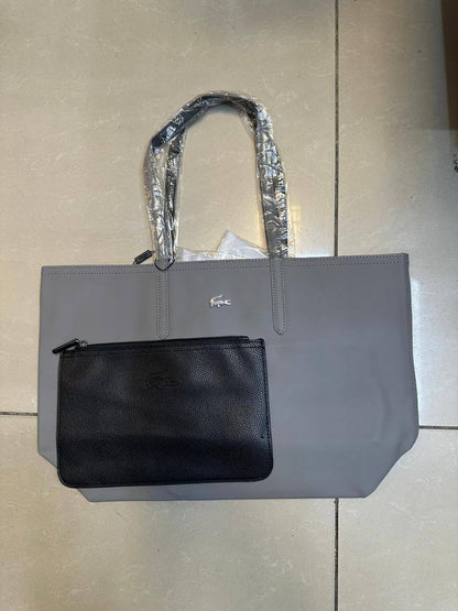 Lacoste
75 dhs💛

Zain07
♥️♥️♥️