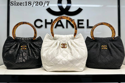 Chanel
110 dhs🇦🇪
with box 
Size:18/20/7

Zain07
💓💓💓