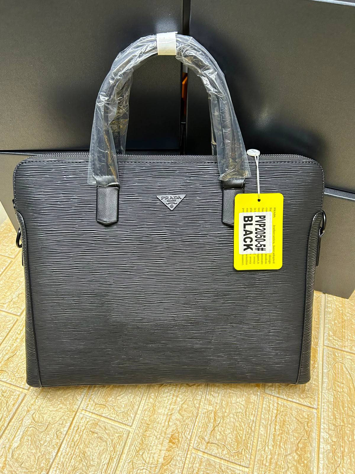 Laptob Bags
110 dhs✅

Zain190
♥️♥️♥️