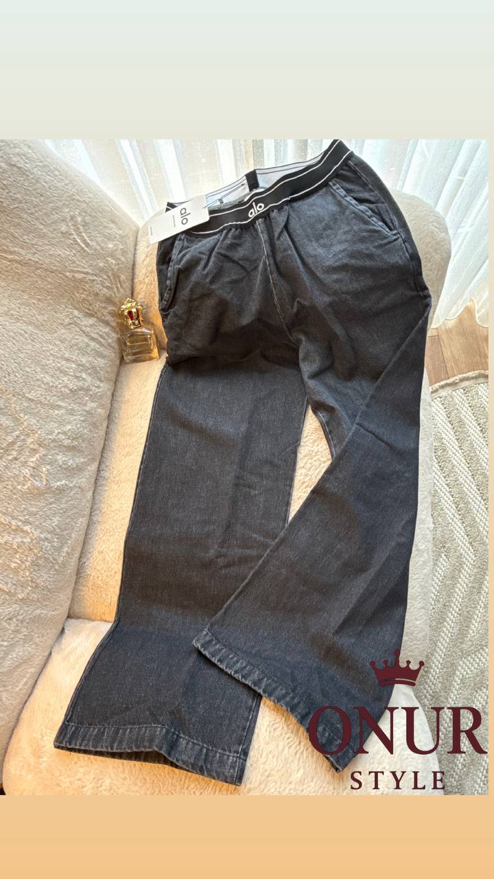 Alo jeans
جينز مريييح والخصر مطاط
مرتب جدااااا عاللبس 
مقاساتو وافية ومزبوطة
متوفر بعدة سايزات
S/m/l/xl

105 dhs

Very comfortable alo  jeans
Available sizes s/m/l/xl

Elastic waist

ONUR Style Store

اطلبوها من الوتس المثبت في الأعلى👆🏻👆🏻

تواصلو معنا