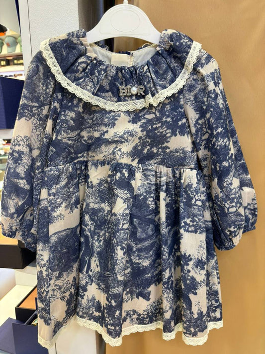 Dior
0-3，3-6，6-9，9-12，12-18，18-24m 
110 dhs✅

Zain151
♥️♥️♥️