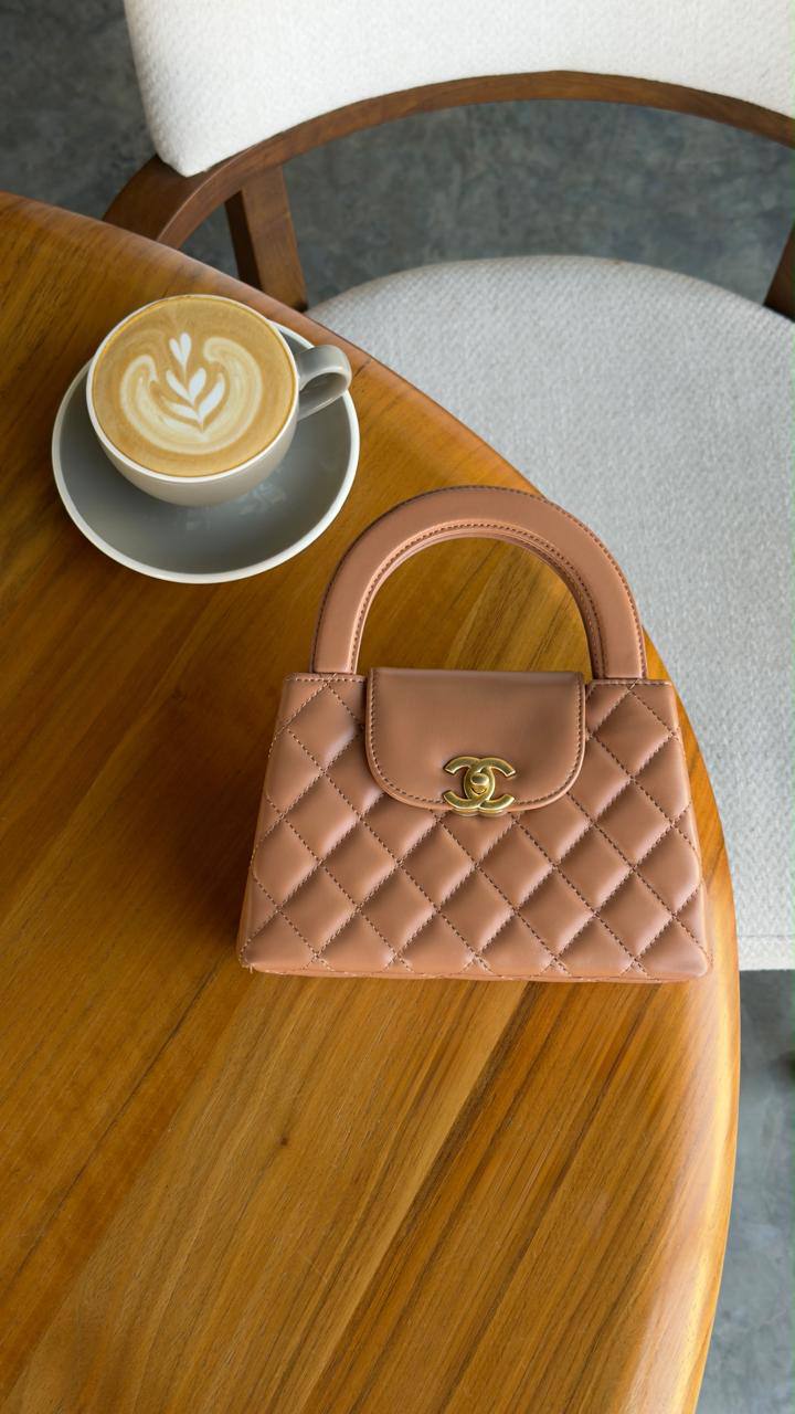 New collection ⚜️
CHANEL 💚
VIP quality 💎
Chanel kelly bag ✨
Size : 19 cm
For Price 👇 WhatsApp✅
0568585901 
0507557372
0552275751 Owner Zain 👌

Zain336
♥️♥️♥️