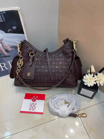 CH CH
High quality 
Size:25cm
115 dhs🇦🇪🇦🇪🇦🇪

Zain70
♥️♥️♥️