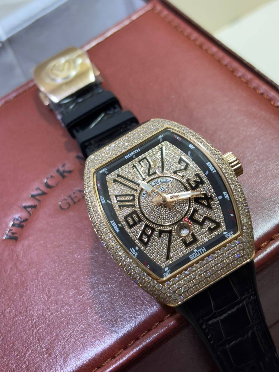 Frank Muller
male moneyautomatic----🌹🌹🌹

900 dhs❤️
____BOX ______❒
🎁🎁🎁

Zain108
♥️♥️♥️