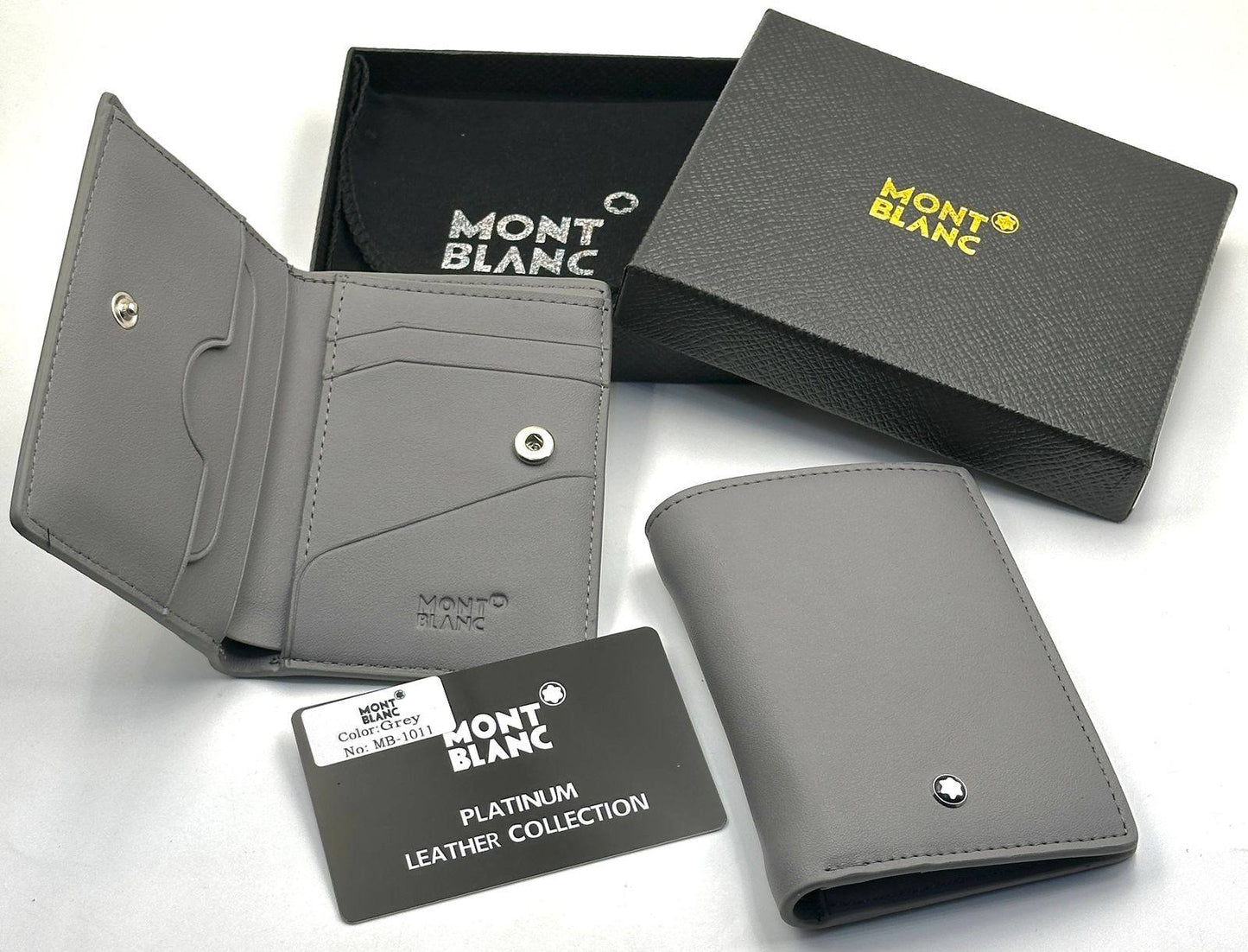 Men Wallet
55 dhs✅

Zain29
♥️♥️♥️