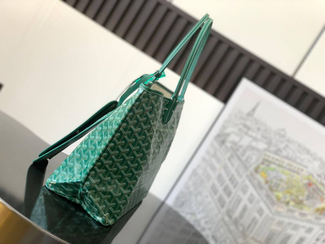 Goyard
Saint Louis 

bag Size 
34 cm

For Price 👇 WhatsApp✅
0568585901 
0507557372
0552275751 Owner Zain 👌

Zain274
♥️♥️♥️