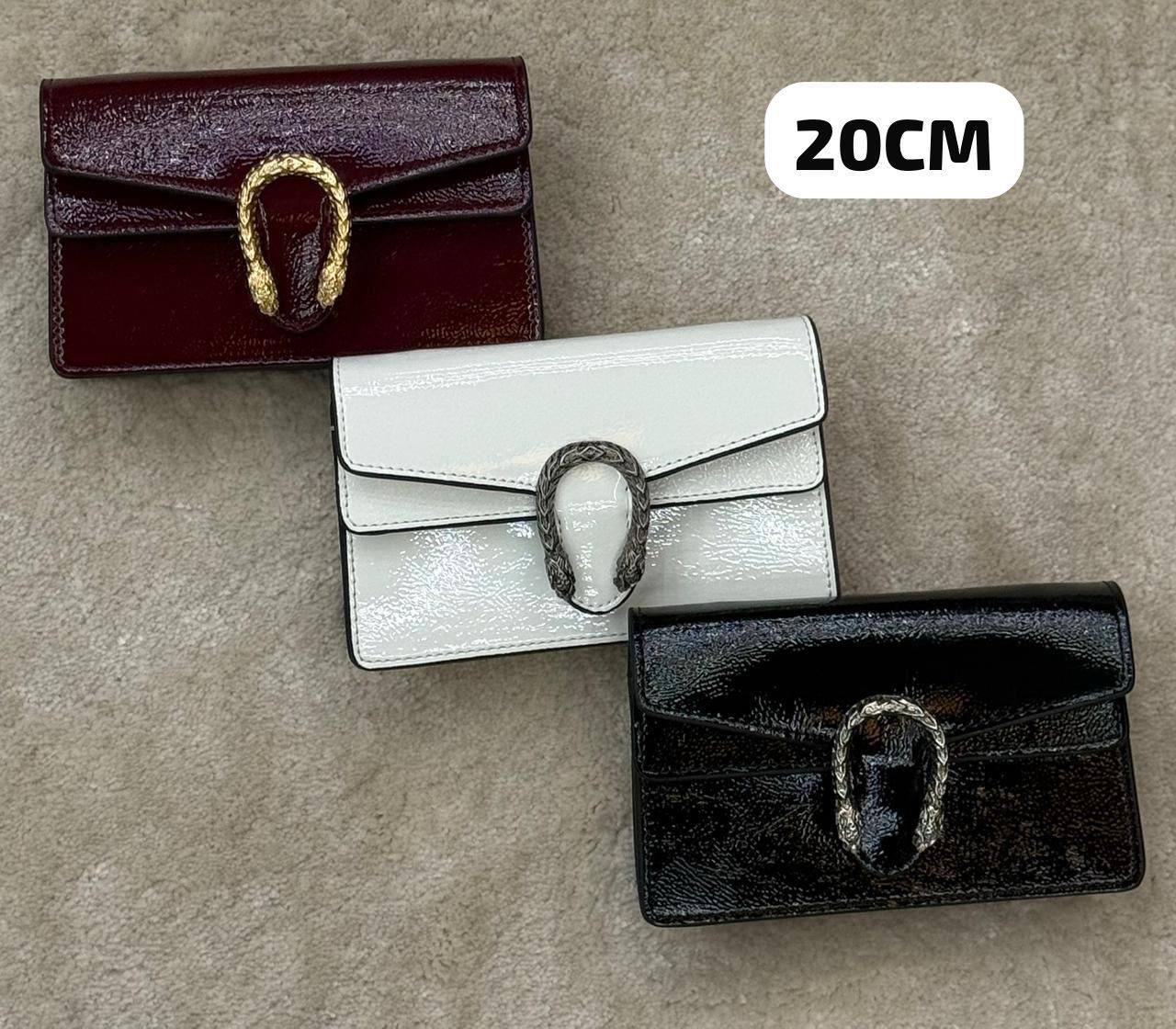 GUCCI 
PREMIUM QUALITY 💯
130 dhs✅
WITH BOX 📦

Zain28
♥️♥️♥️
