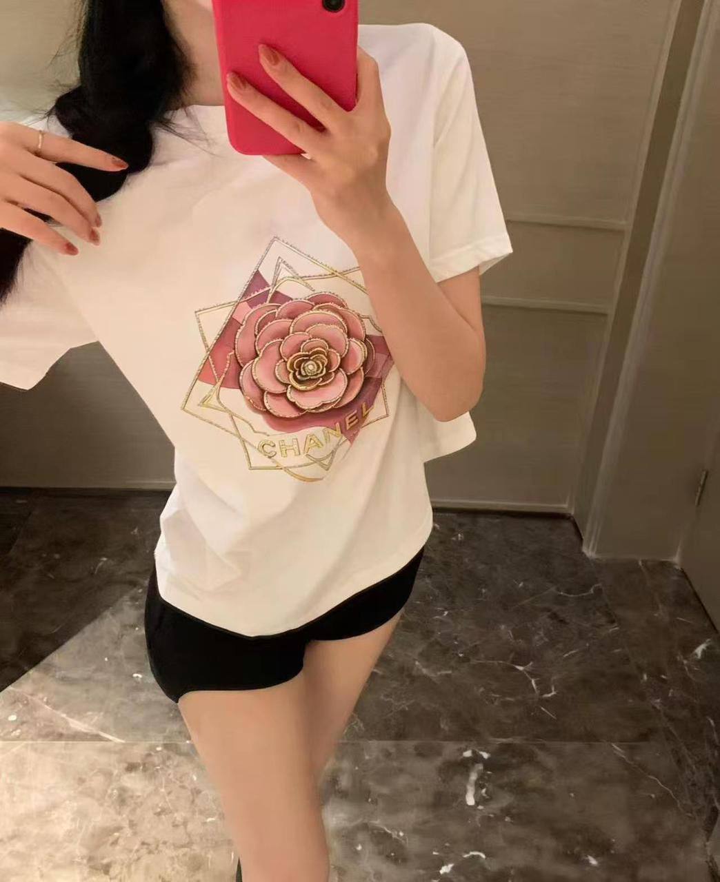 New collection ❤️‍🔥 
size s to xl 
195 dhs✅

Zain262
♥️♥️♥️