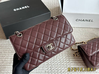 Chanel

25cm
320 dhs🇦🇪🇦🇪

Zain10
♥️♥️♥️