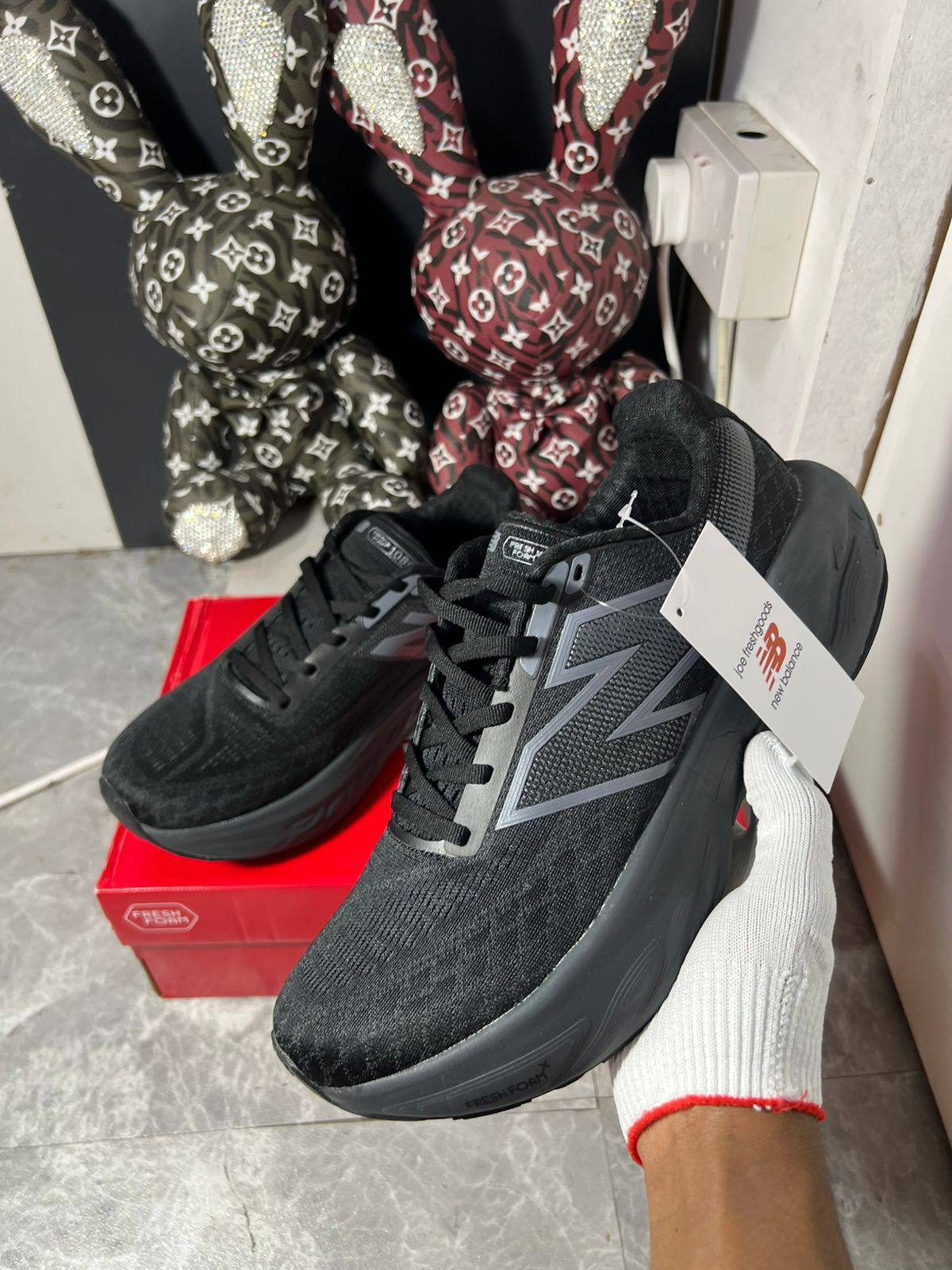 New Balance Fresh Foam X 1080 v14 ‘Black’🖤
36-45 AVAILABLE 🤩
230 dhs💓

Zain242
♥️♥️♥️