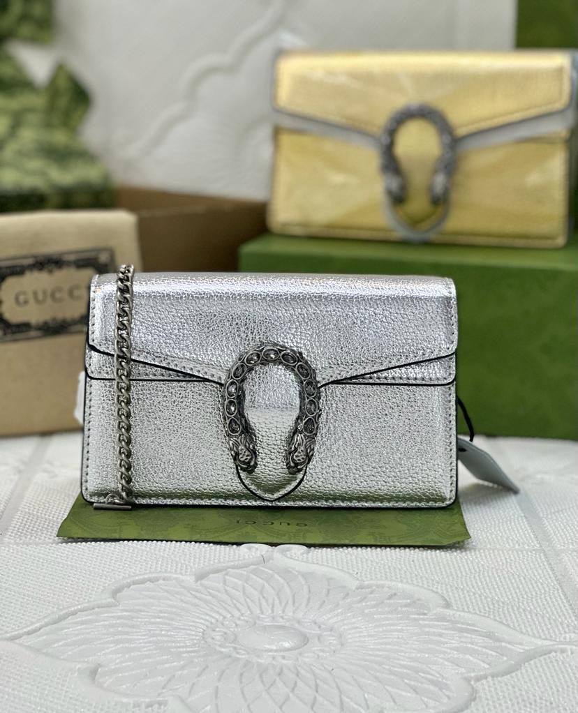 Gucci 
Master
17Cm With Box🎁🎁🎁

230 dhs✅

Zain131
♥️♥️♥️