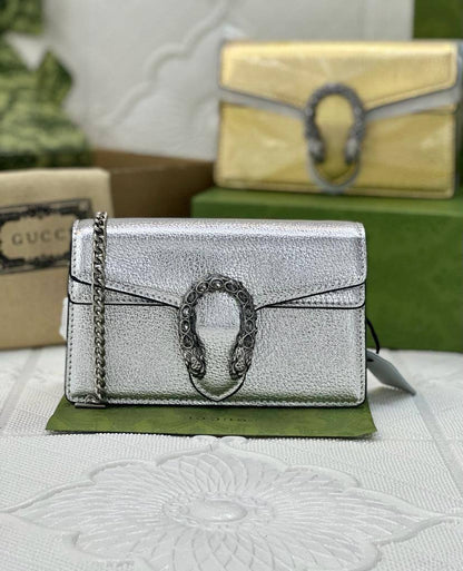 Gucci 
Master
17Cm With Box🎁🎁🎁

230 dhs✅

Zain131
♥️♥️♥️