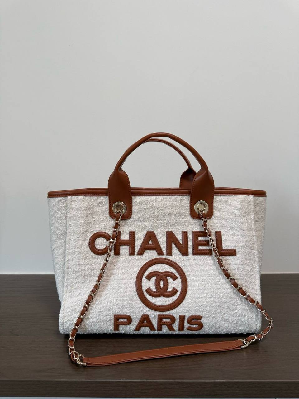 Chanel 
Master 
350 dhs✅
#33cm🩷🩷🙋‍♂️

Zain228
♥️♥️♥️