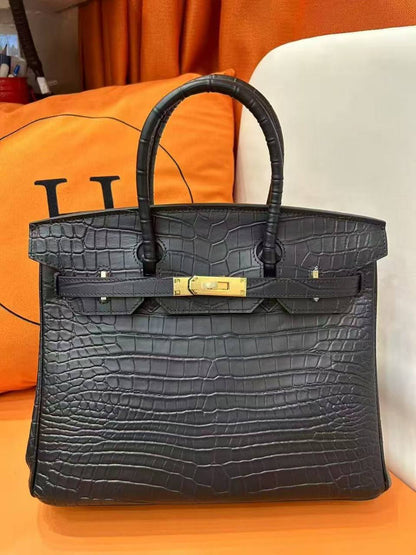 Hermes
 master 
offer 

480 dhs🌺
#with box🎁🎁🎁

#30cm❤️❤️🥳

Zain228
♥️♥️♥️