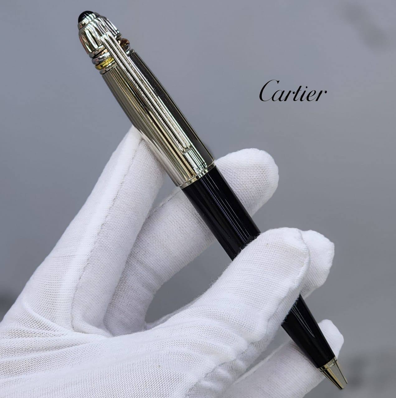 Cartier pen good quality 

with good quality box 
🎁🎁🎁

75 dhs🪙🌨️

Zain59
♥️♥️♥️