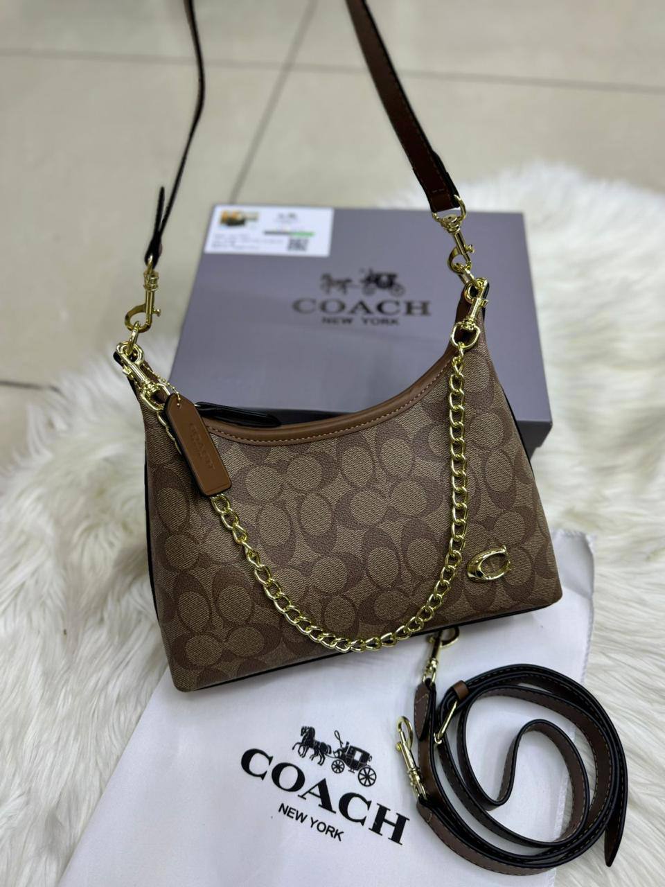 🌈 Coach Juliet new
1️⃣ First quality ＋🎁
Size : 25 * 22 cm

90 dhs🌺

with box 🎁

Zain115
♥️♥️♥️