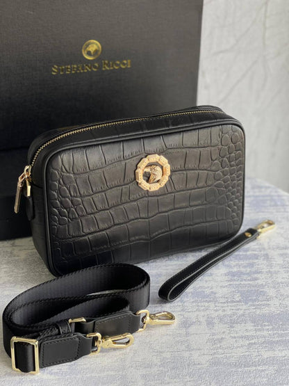 STEFANO RICCI
*New collection* 
*Massenger bag* 
*Master quality*
600 dhs🪙🖤

Zain179
♥️♥️♥️