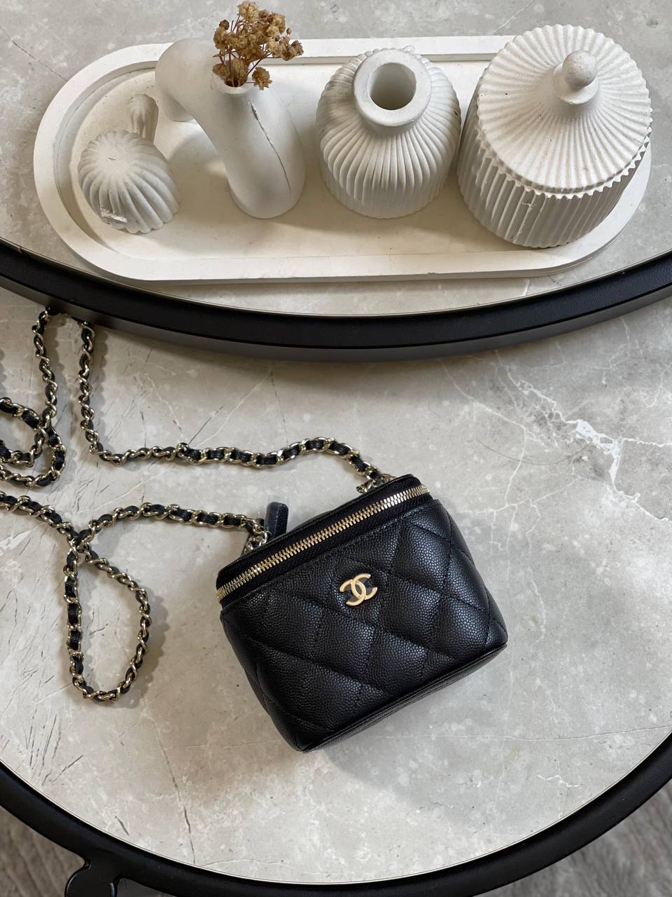 Chanel  ✨💥
Available original box 📦 
With full packing 🎀🎀
Super high quality 💥💥
For Price 👇 WhatsApp✅
0568585901 
0507557372
0552275751 Owner Zain 👌

Zain283
♥️♥️♥️