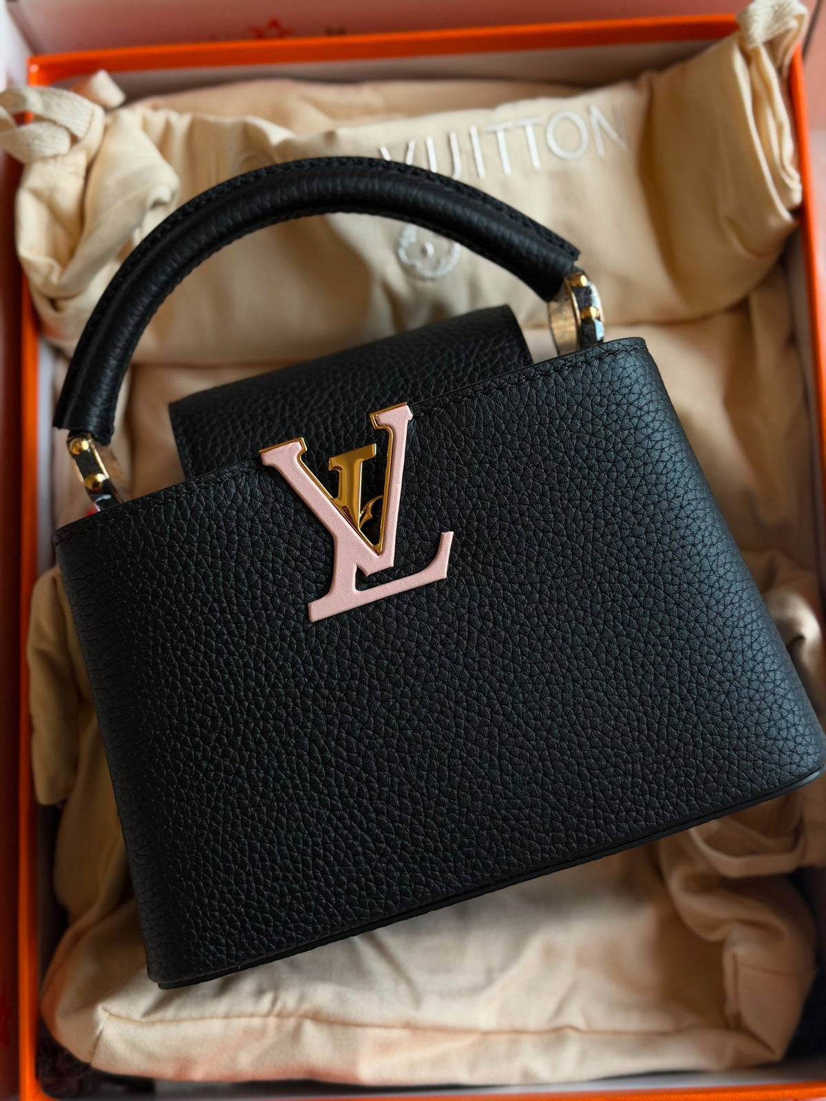 LV

For Price 👇 WhatsApp✅
0568585901 
0507557372
0552275751 Owner Zain 👌

ZainETAG 4
♥️♥️♥️