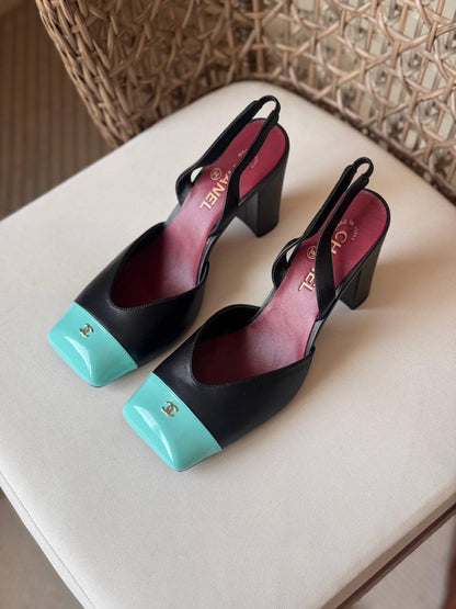 CHANEL 🤍
🤩Available new 😍😍
Size: 36 to 41
Super master quality
490 dhs✅

Zain198
♥️♥️♥️
