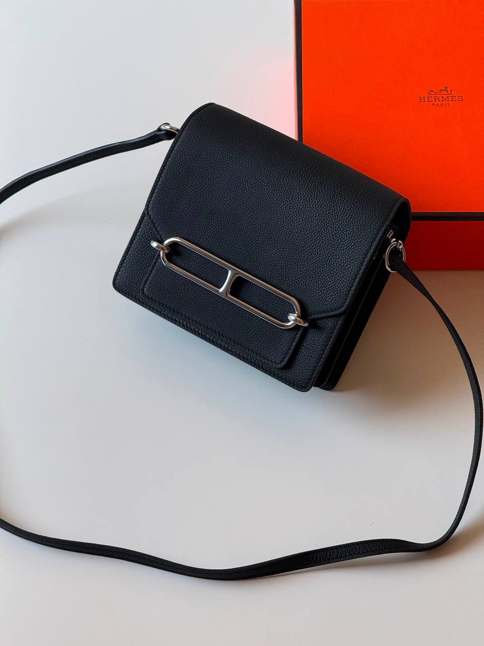 Hermes Roulis 17cm💥Master quality ✅with box📦
340 dhs🇦🇪🇦🇪

Zain52
♥️♥️♥️