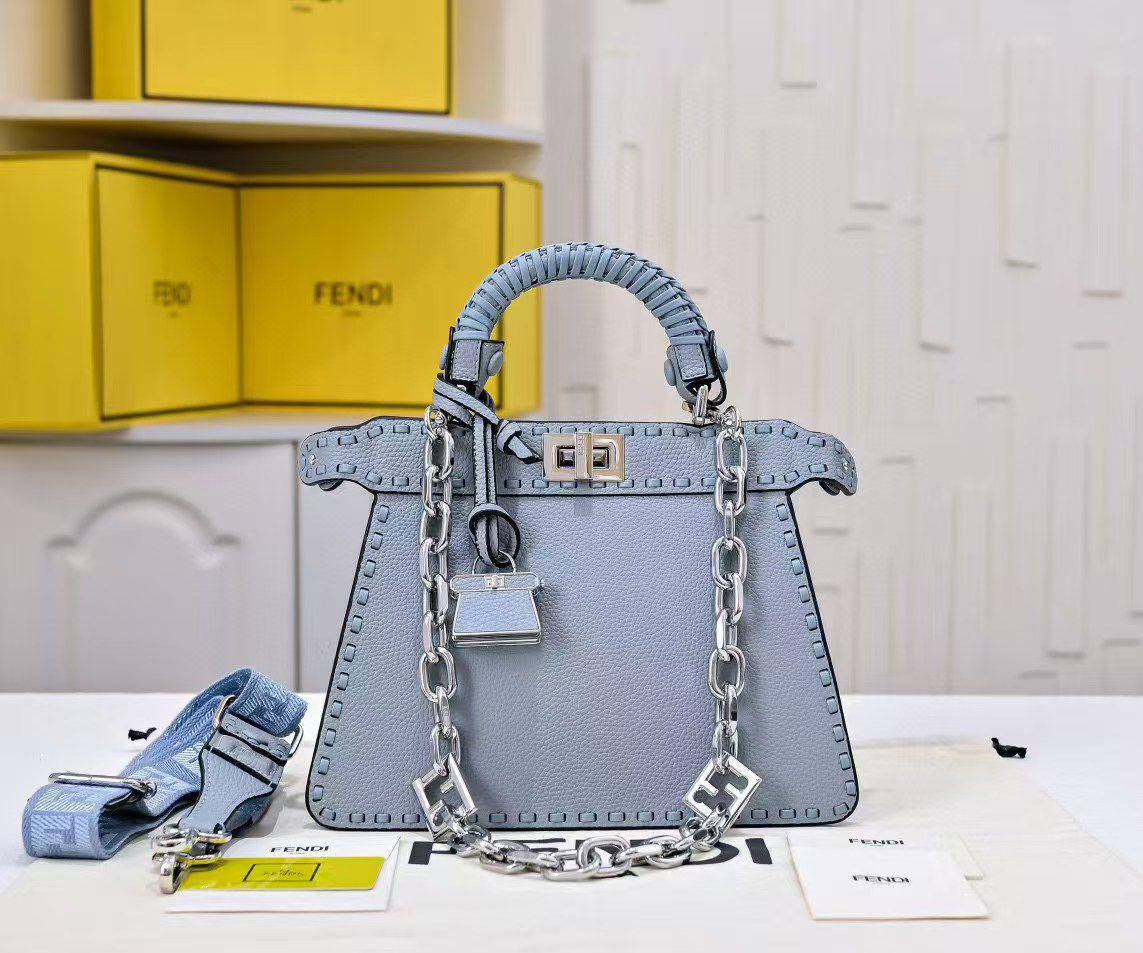 Master Bags 
New Stock
For Price 👇 WTSP Text Zain 0568585901

Zain153
♥️♥️♥️