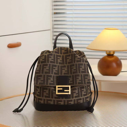 Fendi
115 dhs❣️

Zain07
♥️♥️♥️