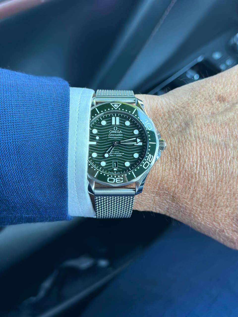 Omega watch for men good 
quality automatic 
260 dhs🪙💚

Zain59
♥️♥️♥️