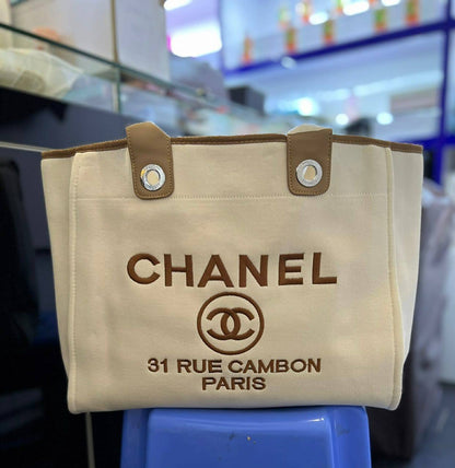 Chanel Master🌺
For Price 👇 WhatsApp✅
0568585901 
0507557372
0552275751 Owner Zain 👌

Zain111
♥️♥️♥️