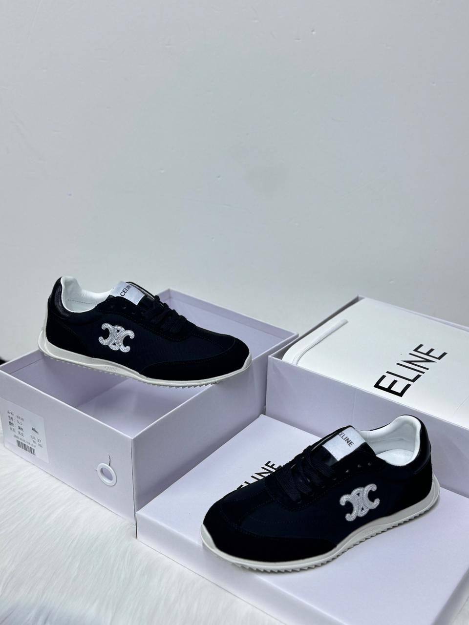 Celine 𝗡𝗘𝗪 𝗦𝗛𝗢𝗘𝗦
💯high quality
Size 36-37-38-39-40-41
135 dhs🪙🌨️

Zain86
♥️♥️♥️