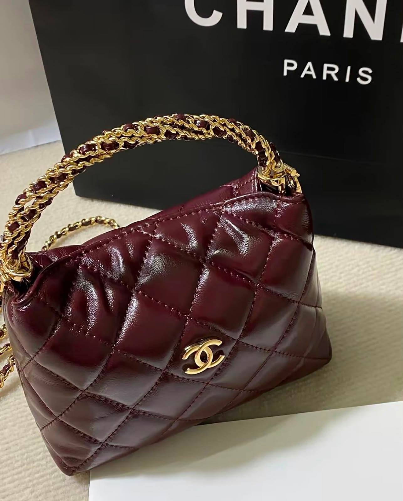 Chanel
100 dhs🇦🇪🇦🇪
good-quality with box

Zain35
♥️♥️♥️