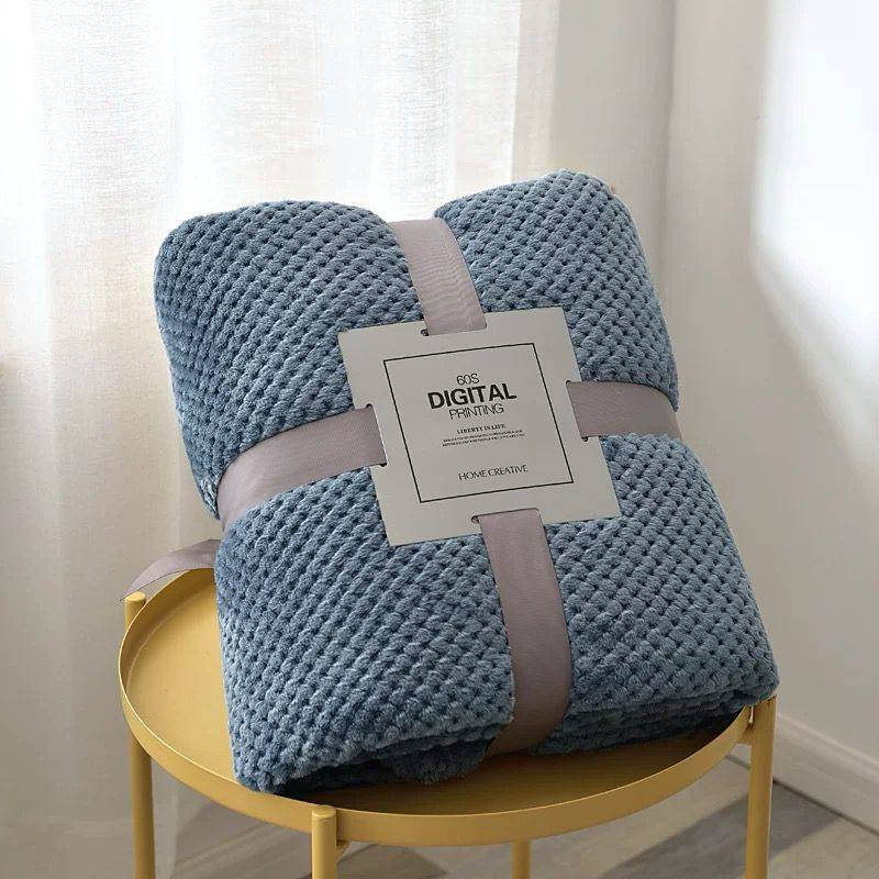 💥Comfortable healthy quality 💥
New collection 
Blanket 
Soft and smooth 
Size 230*200
55 dhs🪙🌨️

Zain99
♥️♥️♥️