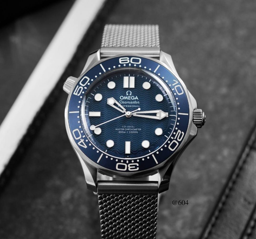 OMEGA SEAMASTER MEN AUTOMATIC 41MM

260 dhs💓

Zain58
♥️♥️♥️