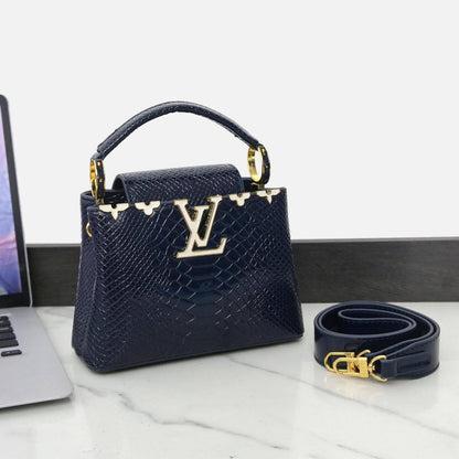 LV 
Best quality 

with box’s 
🎁🎁🎁

120 dhs✅
size 20 cm

Zain290
♥️♥️♥️
