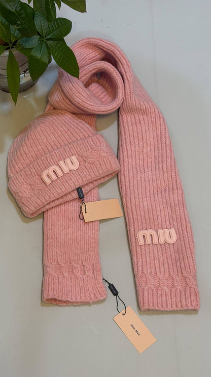 MIU MIU SET
💙*VVIP QUALITY*💙
410 dhs✅✅

Zain281
♥️♥️♥️