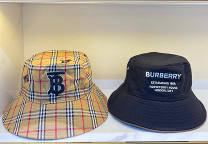 BUCKET HAT 

FREE SIZE 
70 dhs🇦🇪🇦🇪🇦🇪

Zain88
♥️♥️♥️