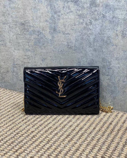 🎉 Offer 🎊 Ysl / Chanel
1️⃣ First quality +🎁
Size : 22 ~ 19 * 10 cm
70 dhs🇦🇪🇦🇪
Withbox

Zain115
♥️♥️♥️