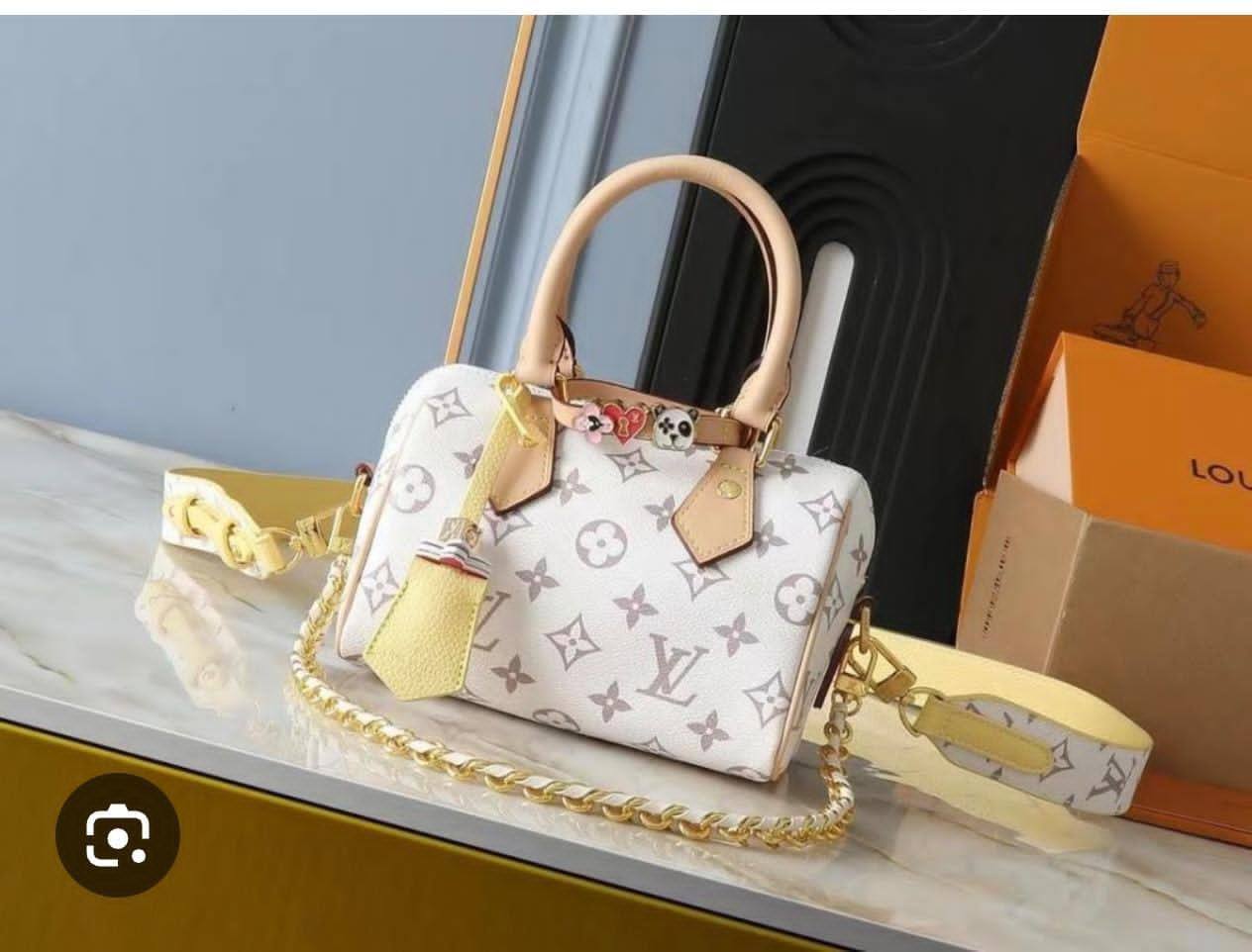 LV
GOOD QUALITY
120 dhs🇦🇪🇦🇪

Zain200
♥️♥️♥️