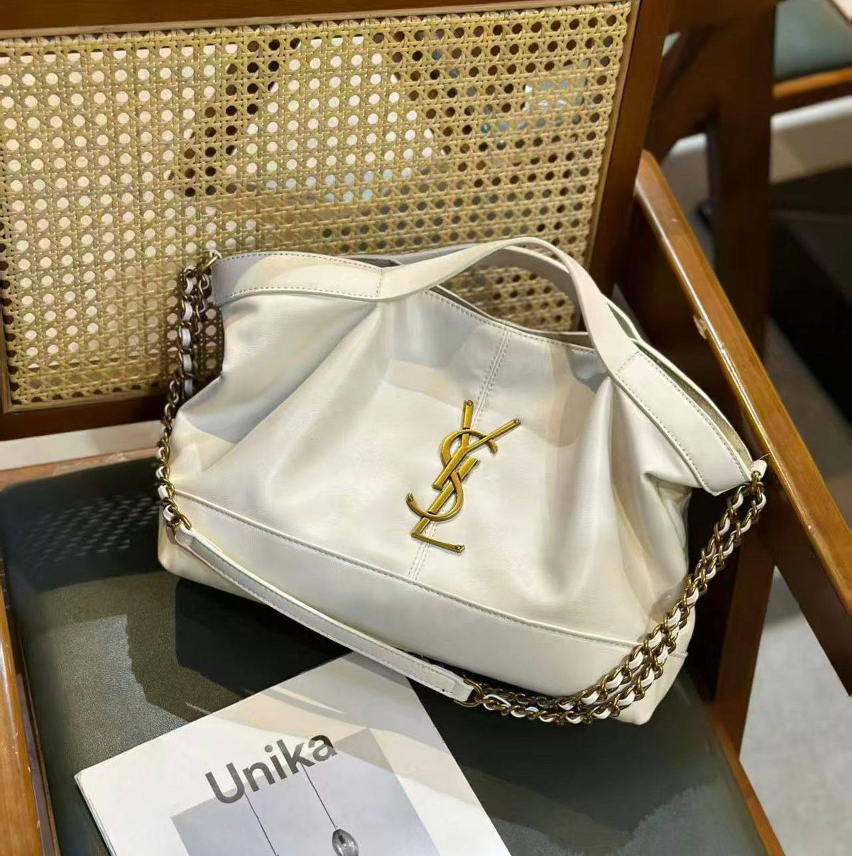 YSL

 RESTOCK 
GOOD QUALITY 

115 dhs🇦🇪🇦🇪🇦🇪

Zain39
♥️♥️♥️